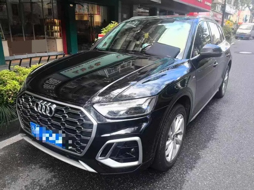 Open image lightbox: Audi 2021 Q5L 2.0TFSI 40TFSI luxury dynamic automatic