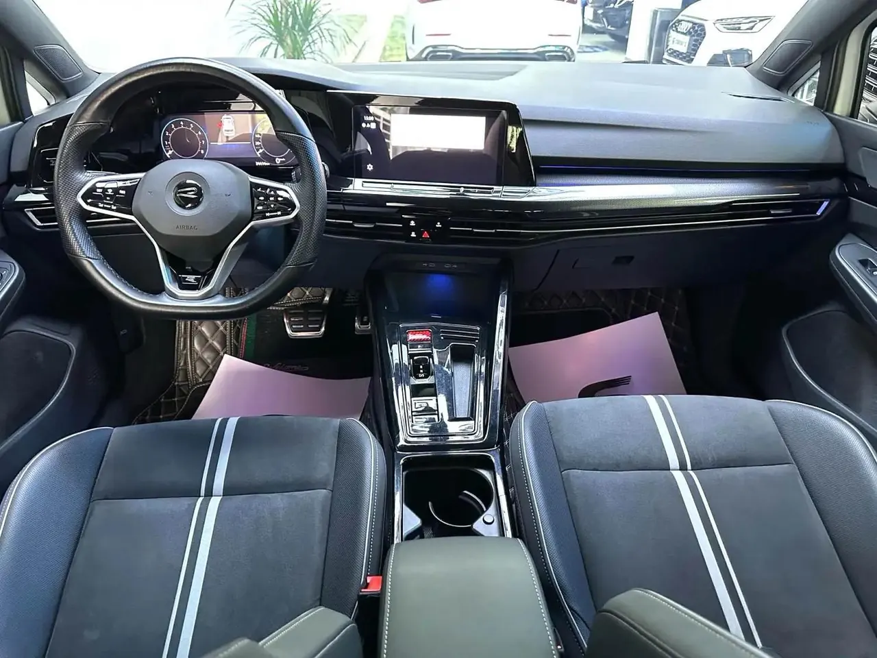 Volkswagen 2021 Golf 8 R-Line 1.4TSI 280TSI Automatic 6