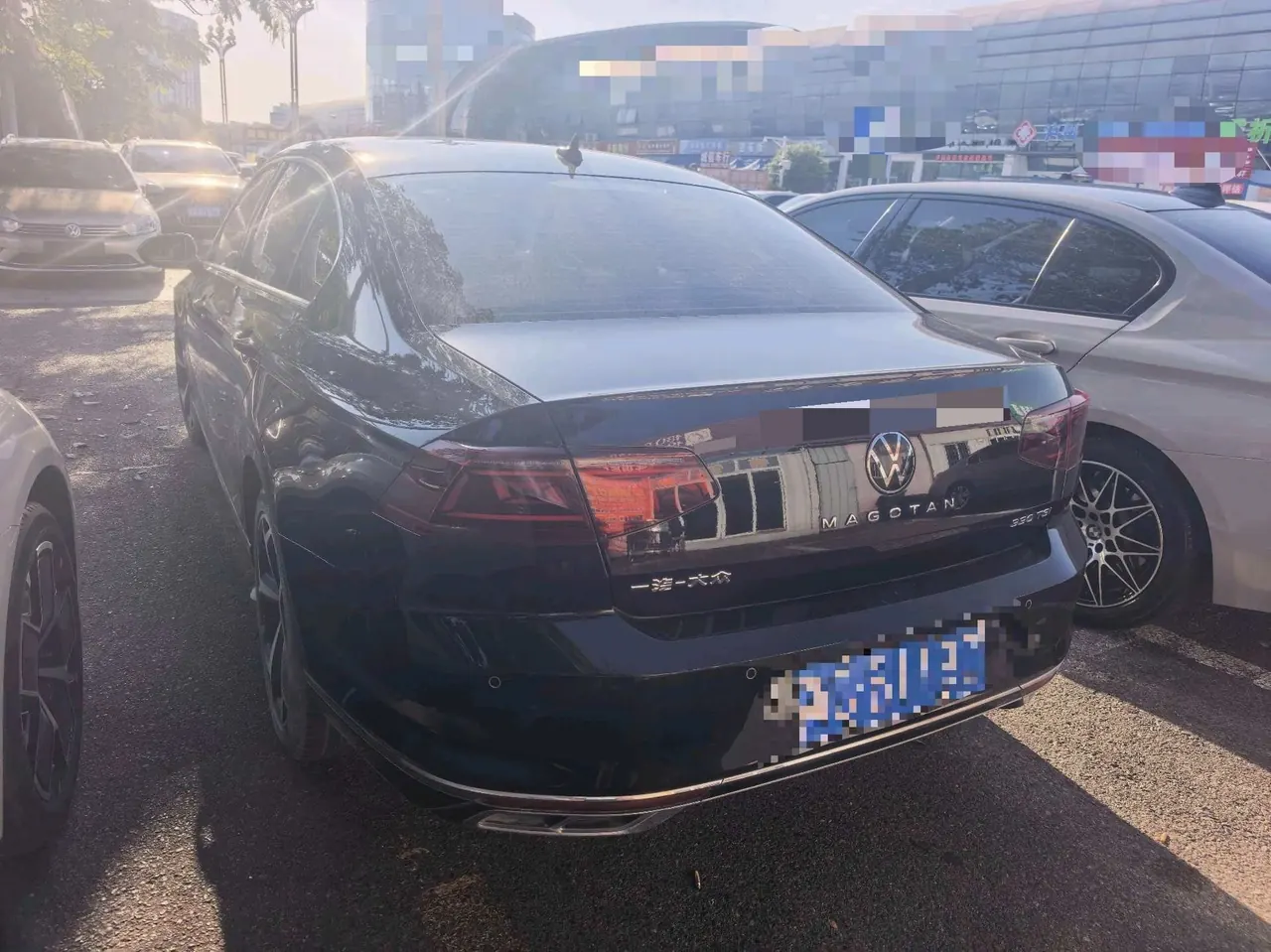 Volkswagen 2023 Magotan 2.0TSI 330TSI 2 million Commemorative Luxury Automatic Gear 3
