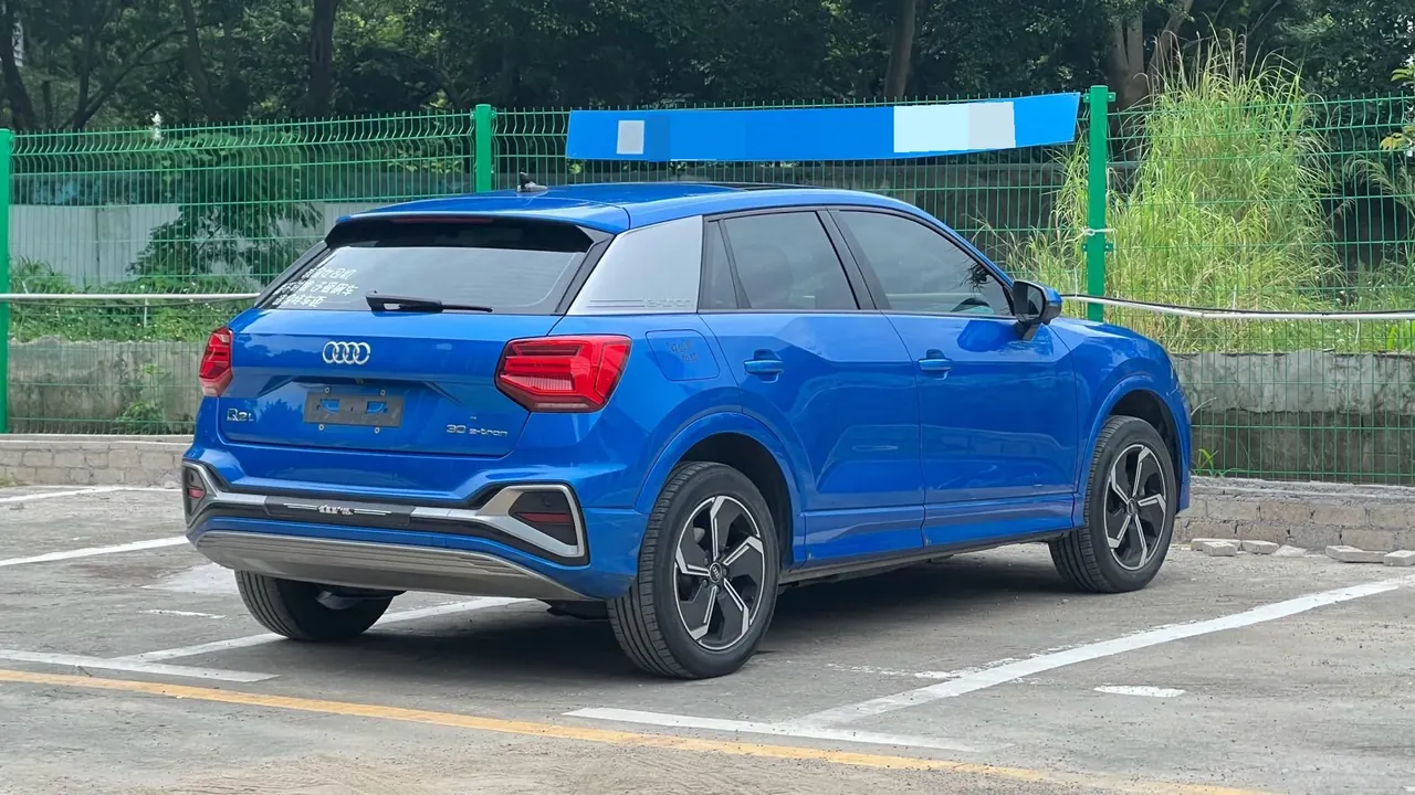 Audi 2022 Q2L e-tron pure electric intelligent automatic transmission 13