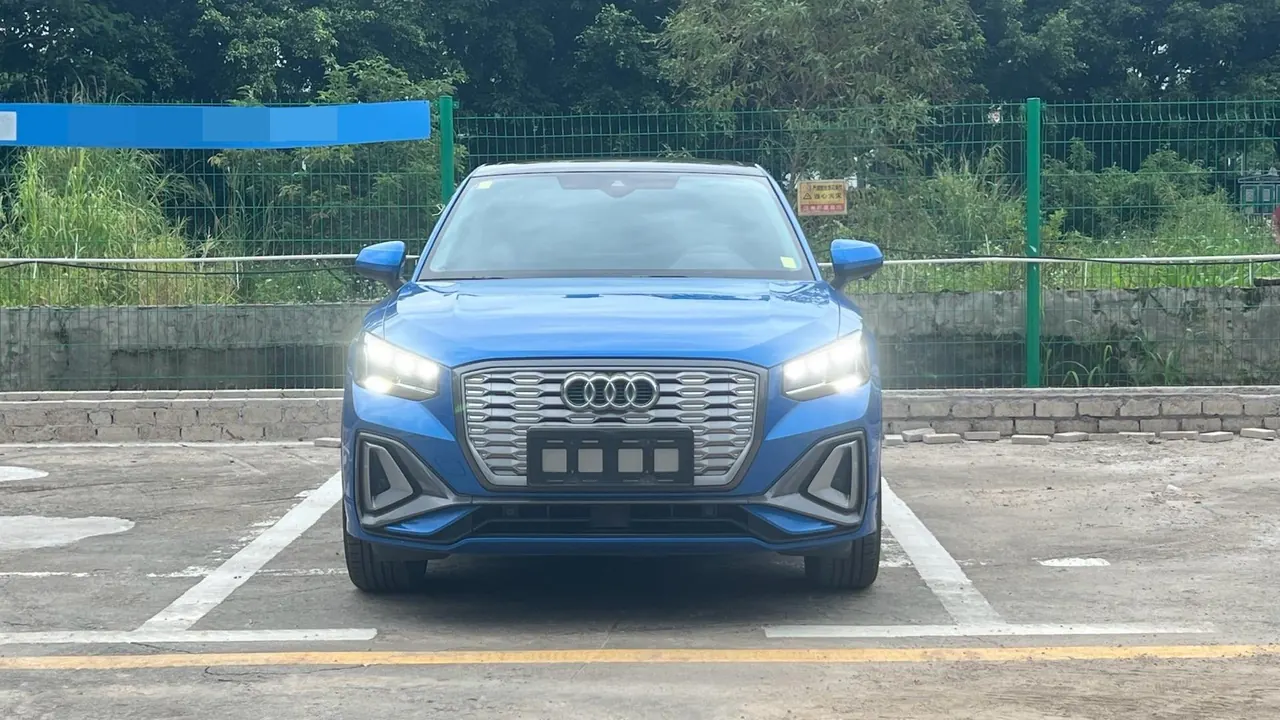 Audi 2022 Q2L e-tron pure electric intelligent automatic transmission 14