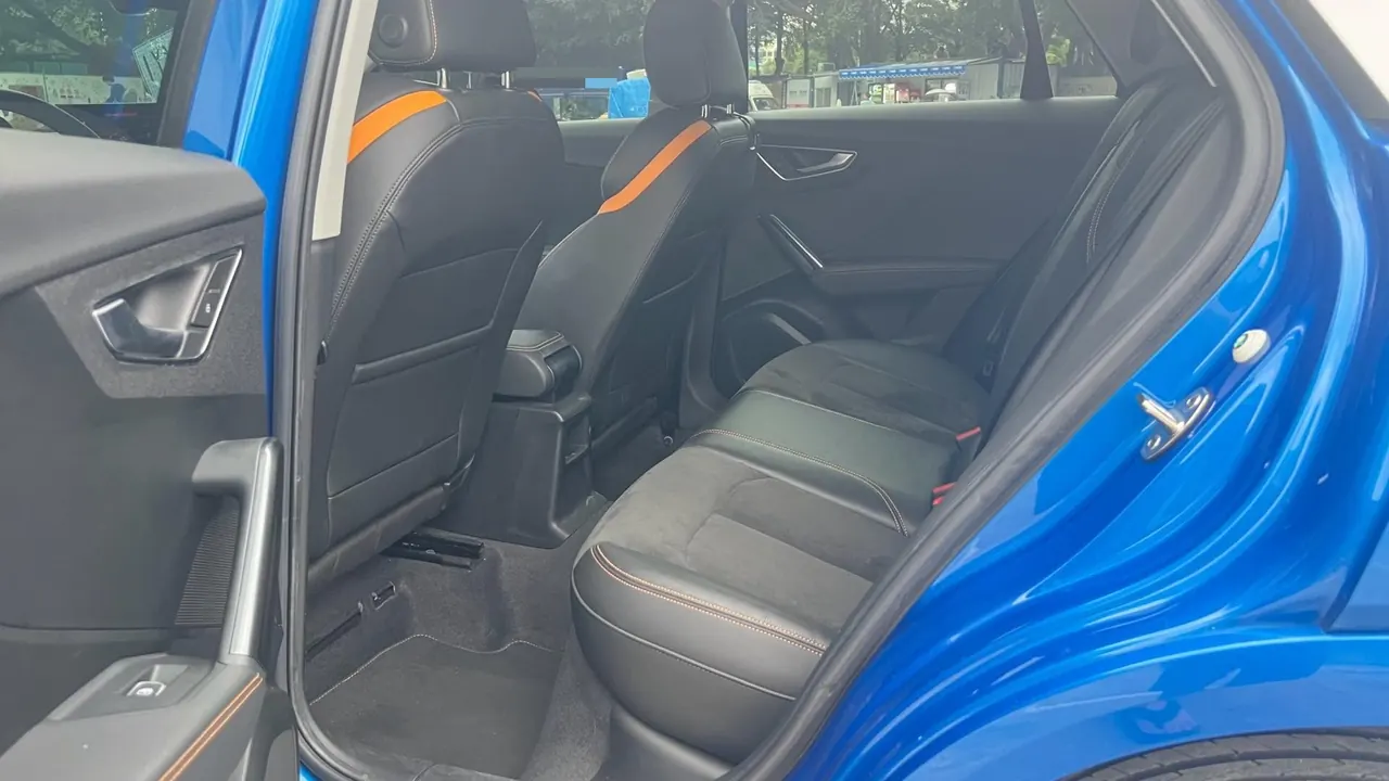 Audi 2022 Q2L e-tron pure electric intelligent automatic transmission 15