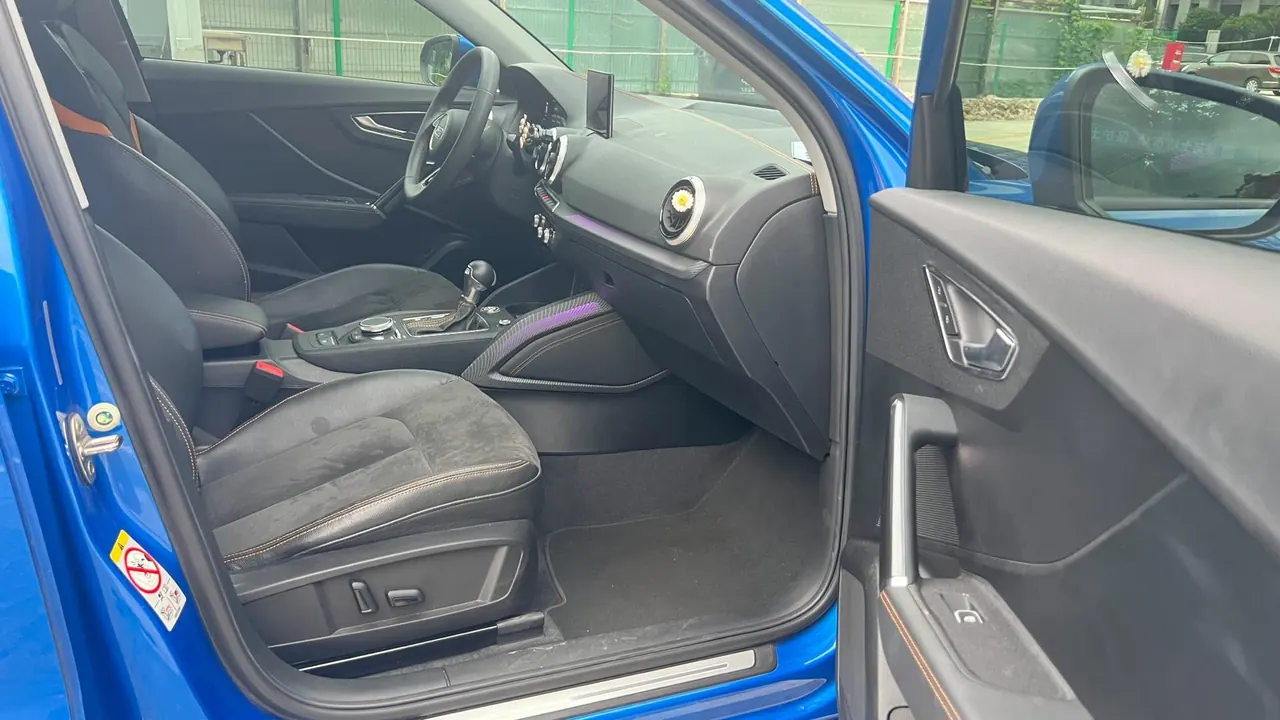 Audi 2022 Q2L e-tron pure electric intelligent automatic transmission 7