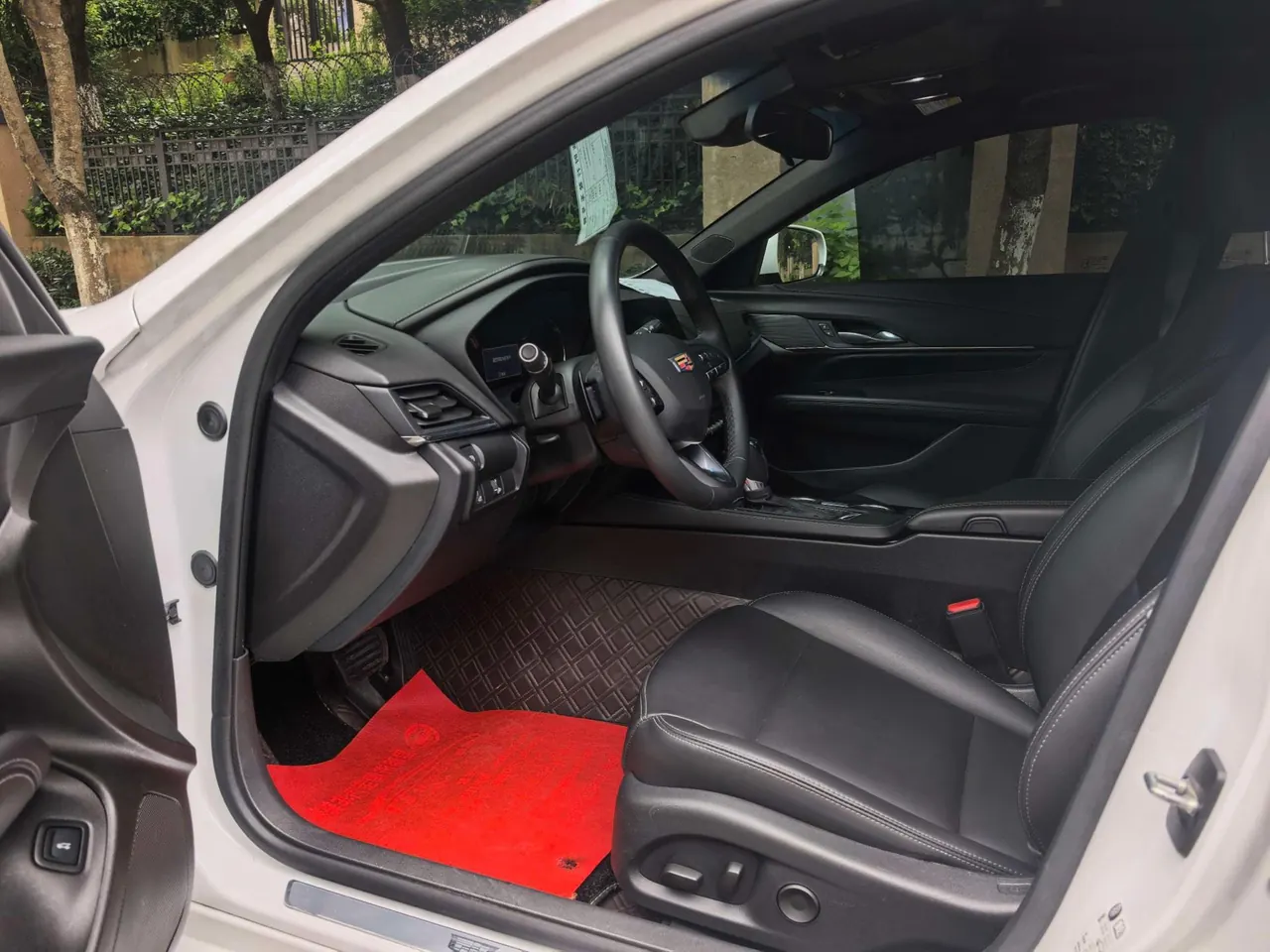Cadillac 2023 CT4 1.5T 25T Fashion Automatic Gear 9