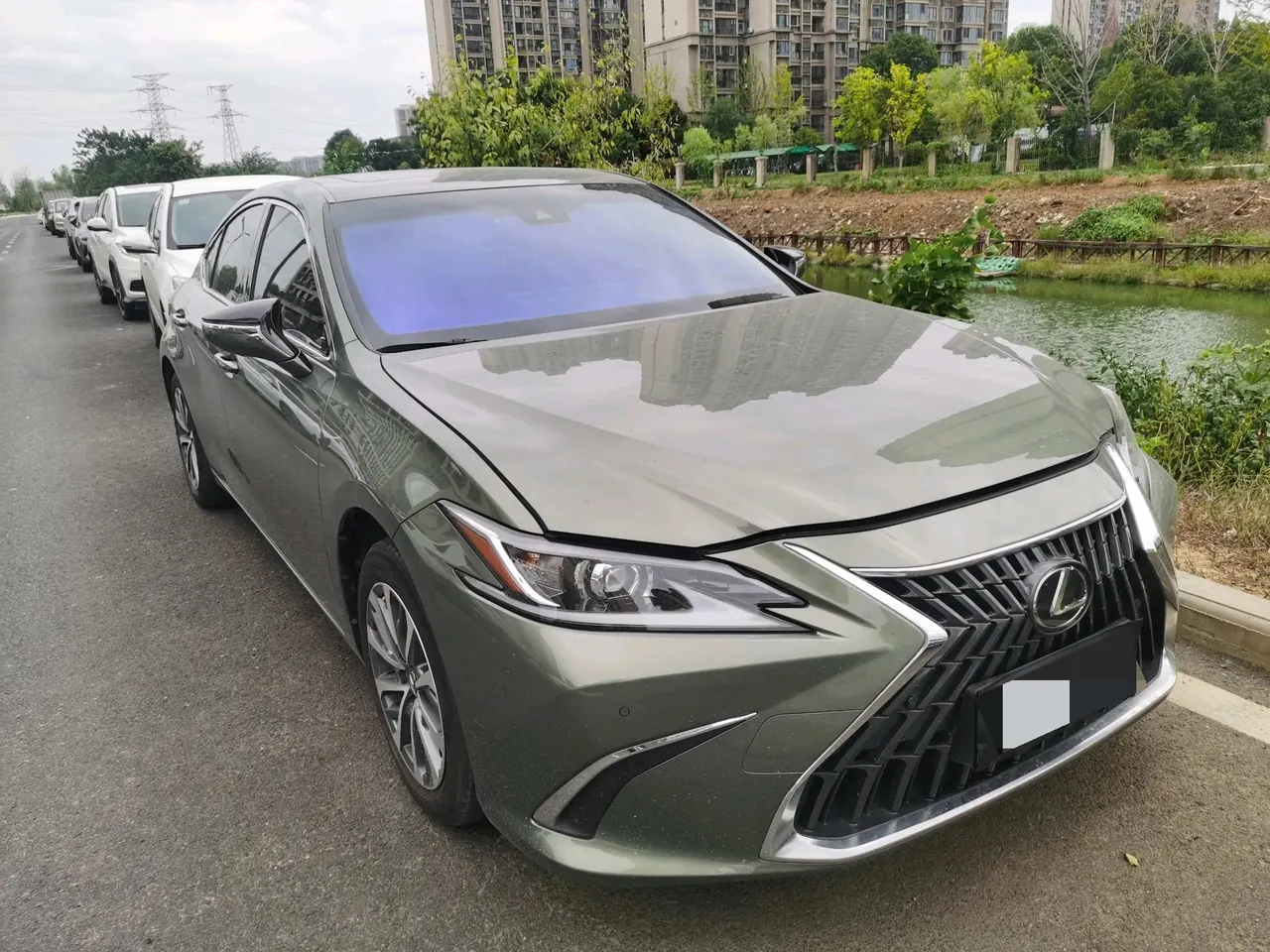 Lexus ES (Imported) 2023 ES200 2.0 Stepless Premium Edition Automatic Gear 3