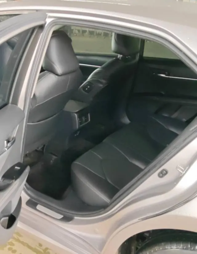 Toyota 2021 Camry 2.0G Stepless Deluxe Edition Automatic Gear 5