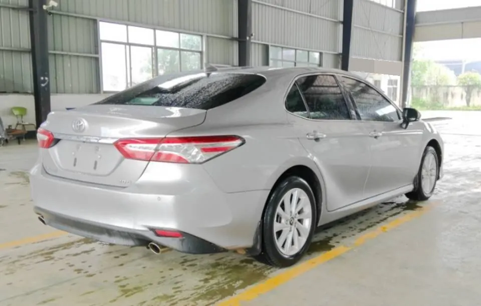Toyota 2021 Camry 2.0G Stepless Deluxe Edition Automatic Gear 8