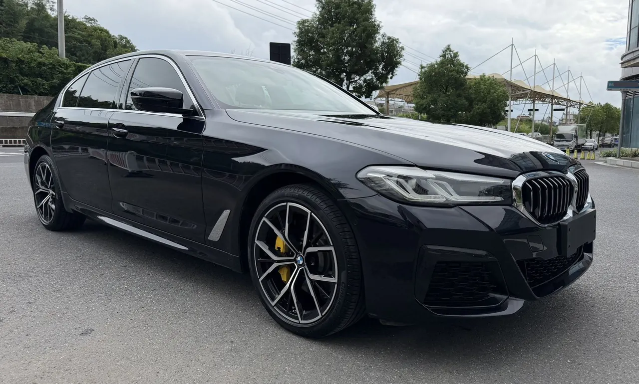 BMW 5 Series 2023 530Li 2.0T Exclusive M Sports Suit Automatic Gear 3