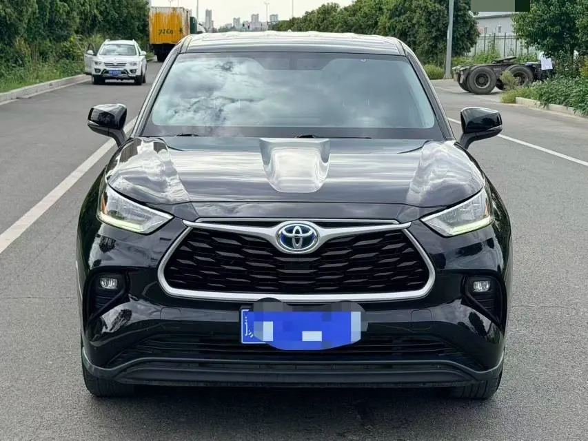 Toyota 2023 Highlander Dual Engine 2.5 Stepless Intelligent Electric Hybrid Four-wheel Drive Elite Edition 7-seat PLUS Edition Automatic Gear 2