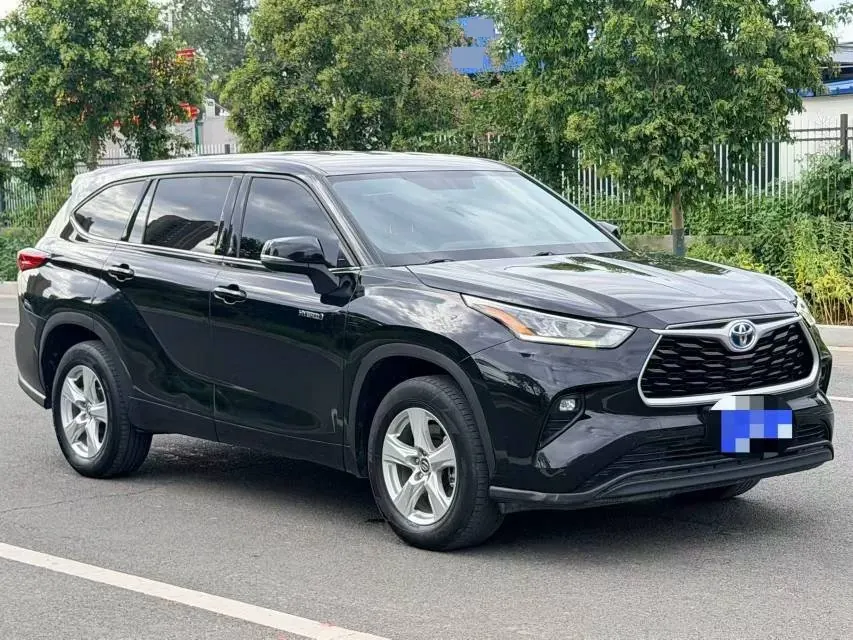 Toyota 2023 Highlander Dual Engine 2.5 Stepless Intelligent Electric Hybrid Four-wheel Drive Elite Edition 7-seat PLUS Edition Automatic Gear 3