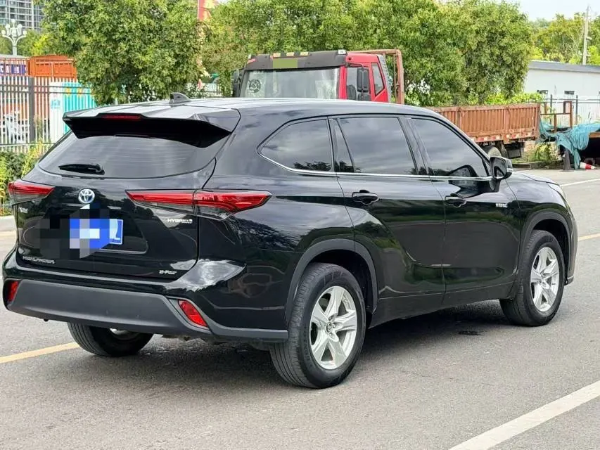 Toyota 2023 Highlander Dual Engine 2.5 Stepless Intelligent Electric Hybrid Four-wheel Drive Elite Edition 7-seat PLUS Edition Automatic Gear 9