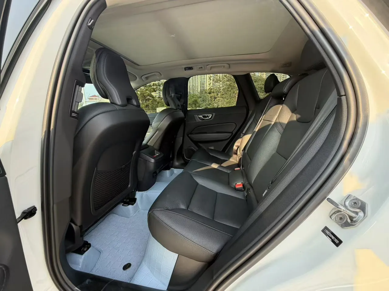 Volvo 2021 XC60 2.0T T5 4-wheel drive Zhiyuan Deluxe Edition Automatic Gear 7