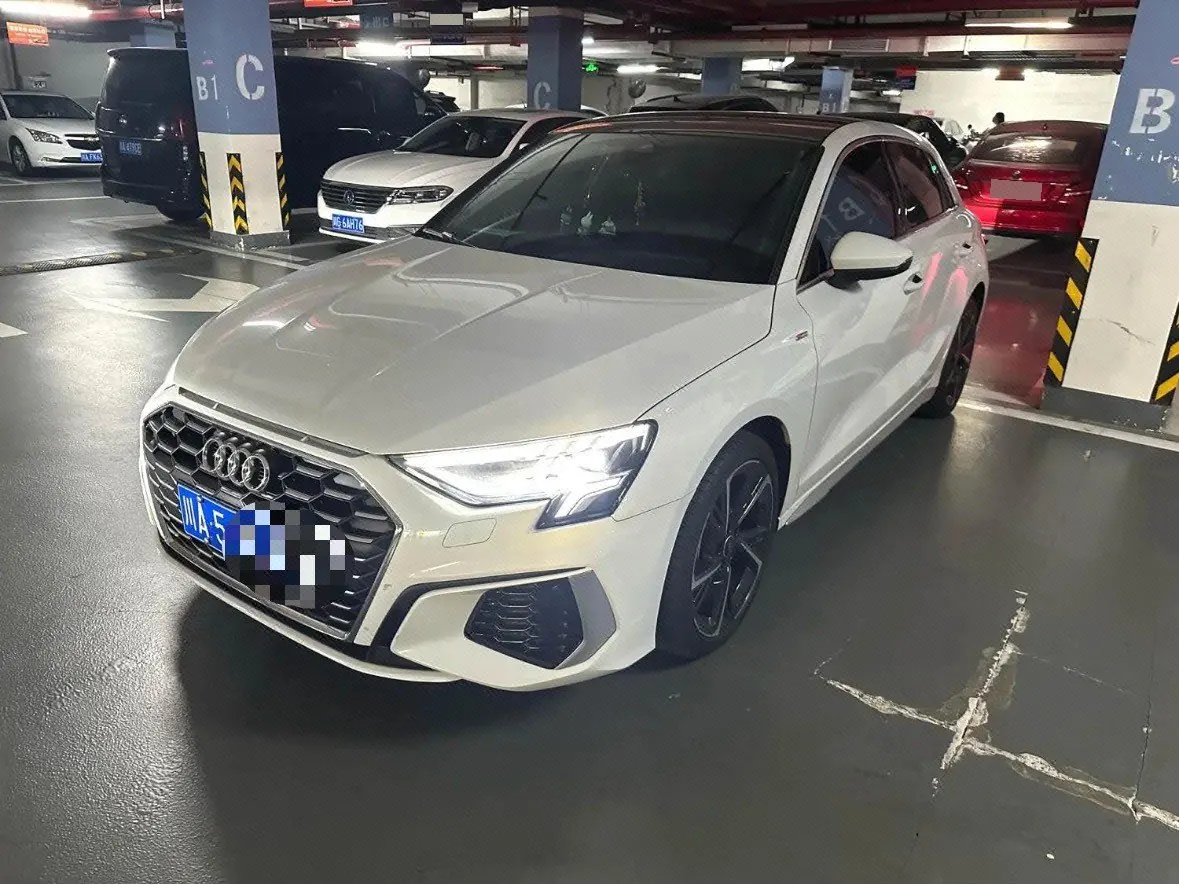 Open image lightbox: Audi 2022 A3 Sportback 1.4TFSI 35TFSI Fashion Sports Automatic