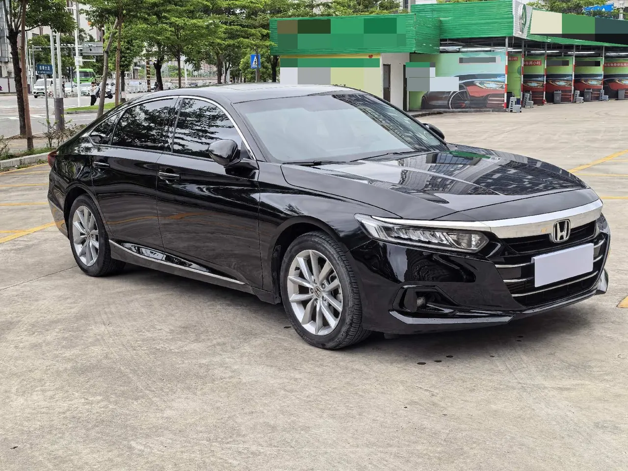 Honda 2022 10th Generation Accord 1.5T Stepless 260TURBO Deluxe Automatic Gear 3