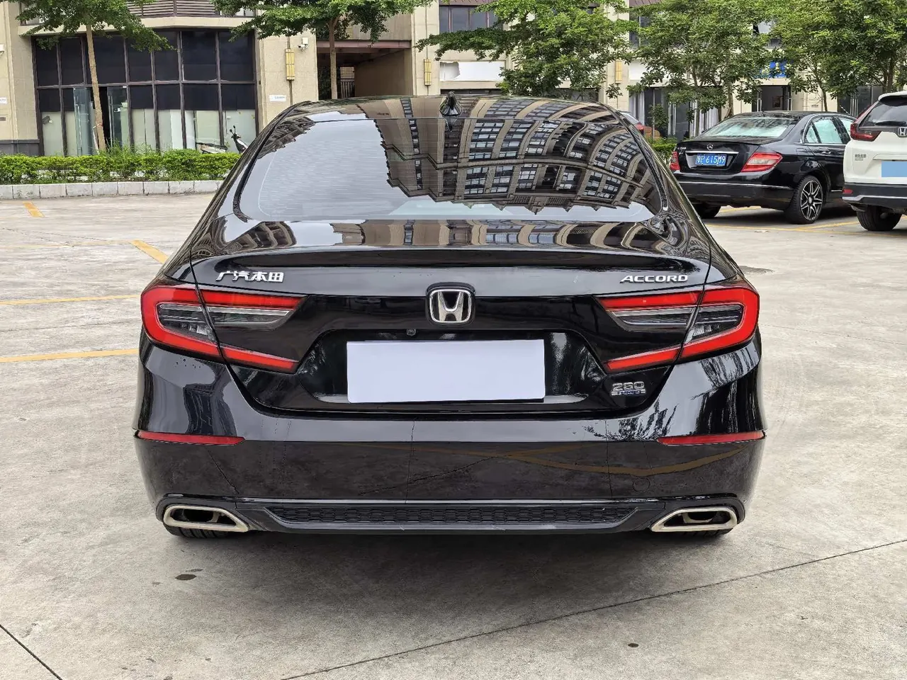 Honda 2022 10th Generation Accord 1.5T Stepless 260TURBO Deluxe Automatic Gear 8