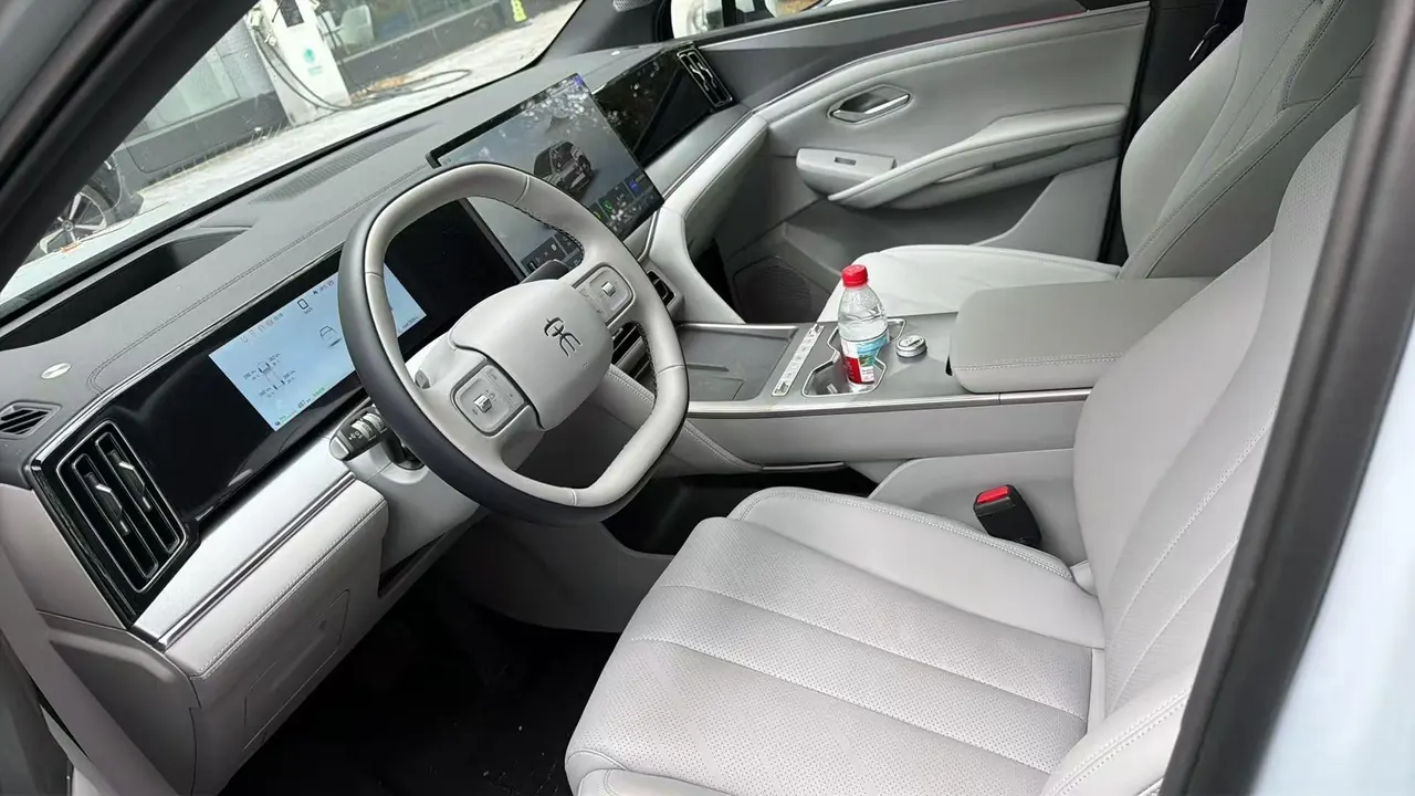 BYD 2026 Song Ultra EV 710KM Excellent Automatic Transmission 5