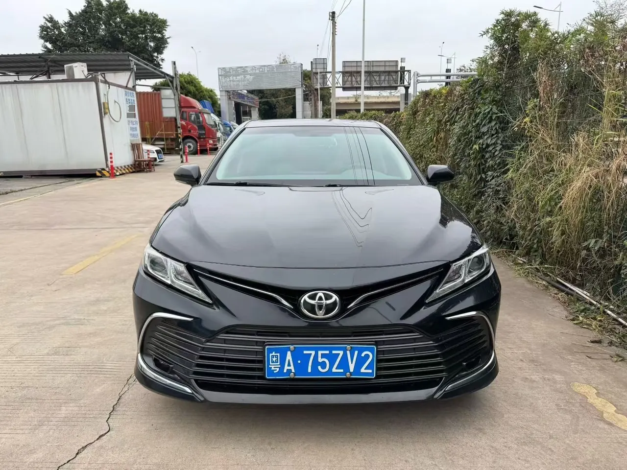 Toyota 2021 Camry 2.0E Stepless Elite Edition Automatic Gear 2
