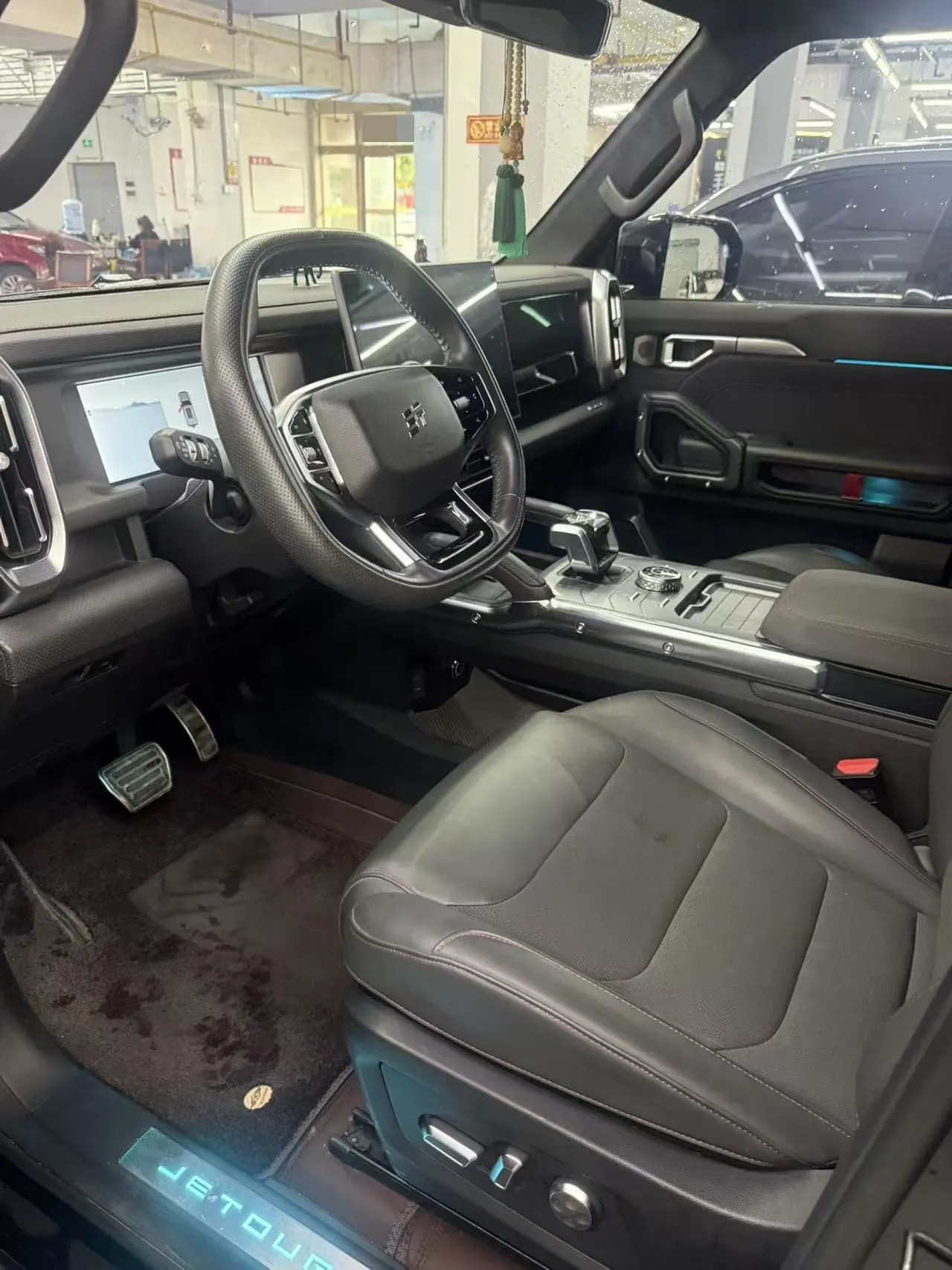 Jetour 2023 Traveler 2.0T 4WD Crossing PRO Automatic Gear 5