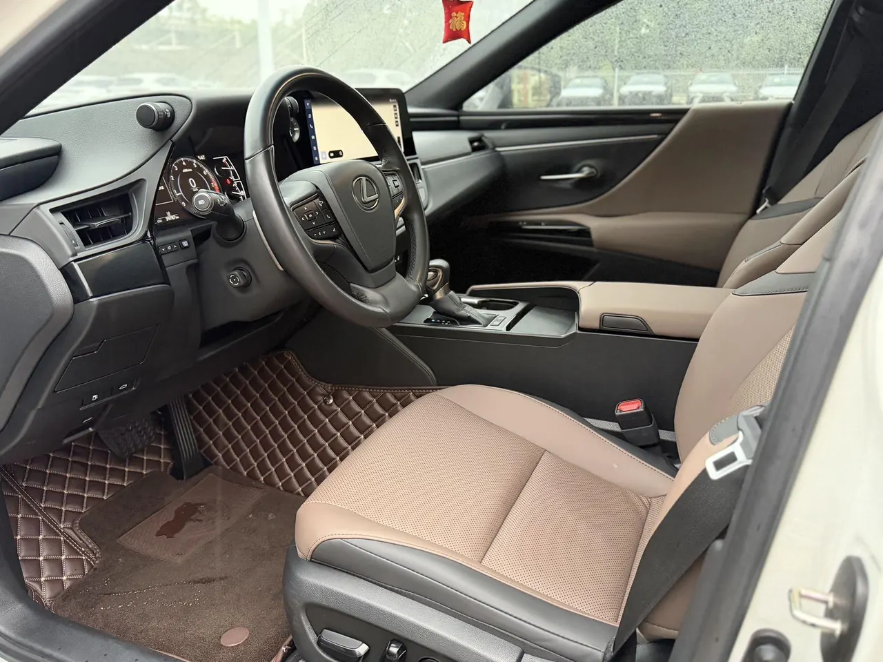 Lexus ES (Imported) 2023 ES200 2.0 Stepless Premium Edition Automatic Gear 7
