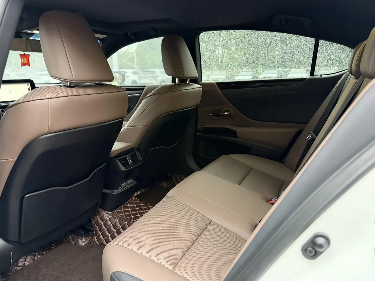 Lexus ES (Imported) 2023 ES200 2.0 Stepless Premium Edition Automatic Gear 8