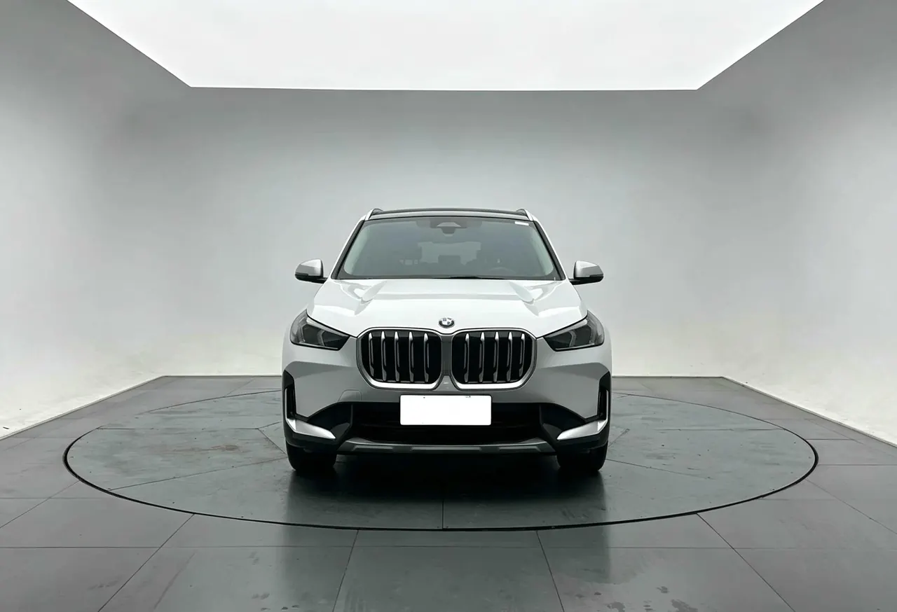 BMW 2023 X1 sDrive20Li 1.5T X Design Package Automatic Transmission 2