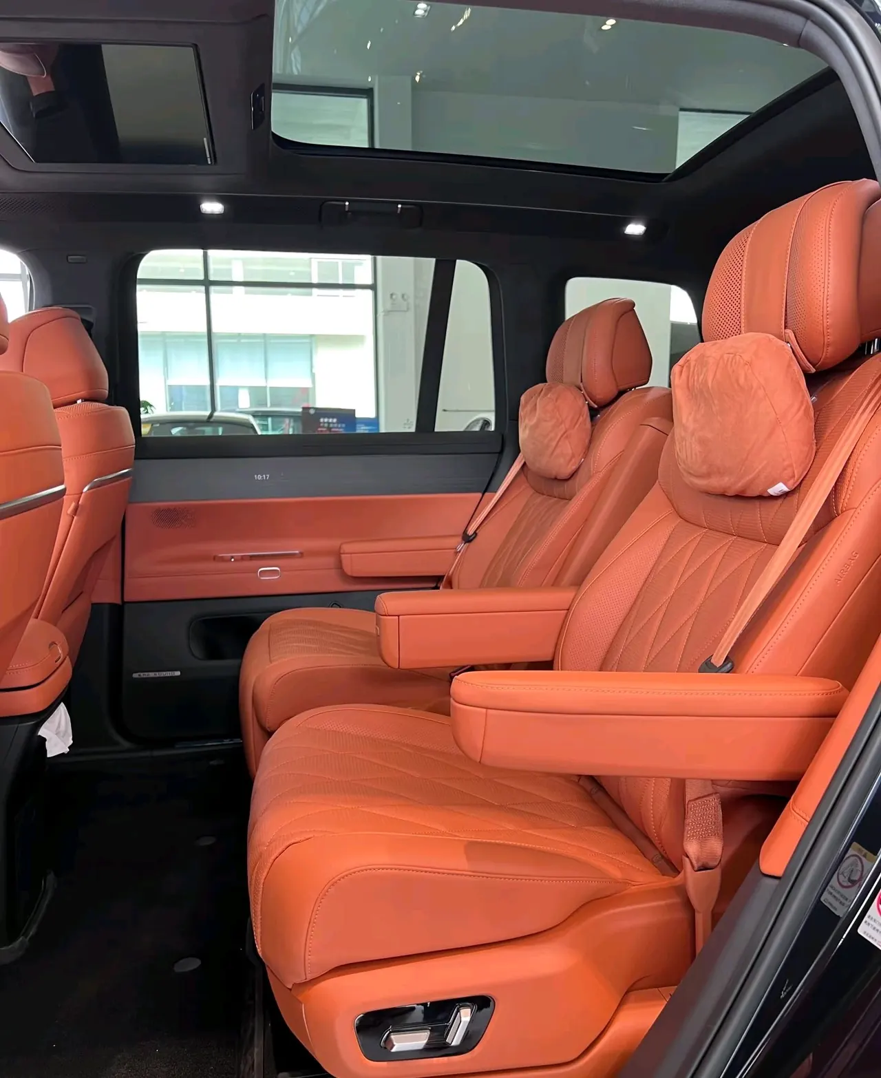 Volkswagen 2026 ID.ERA 9X Max 4-wheel drive automatic gear 3