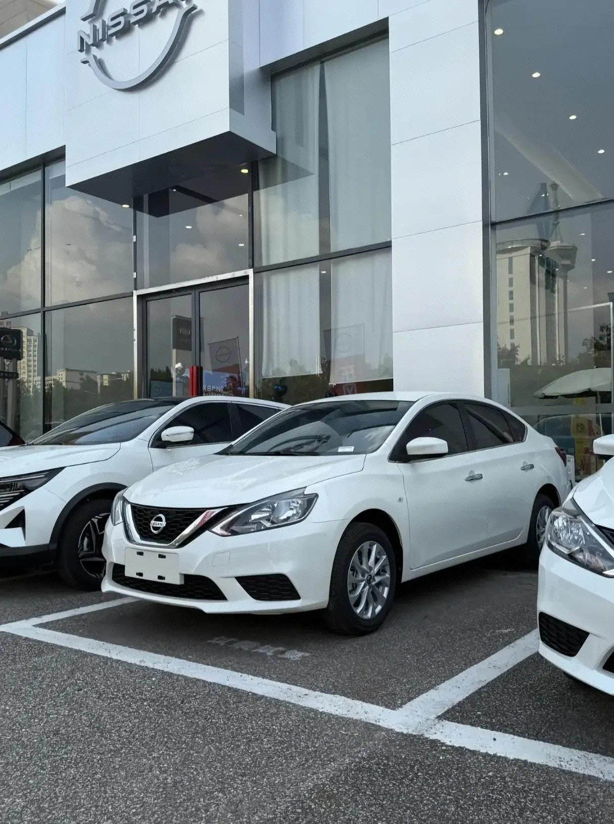 打开图片灯箱:Nissan 2026 Sylphy Classic 1.6 Stepless Peace of Mind Edition Automatic Gear