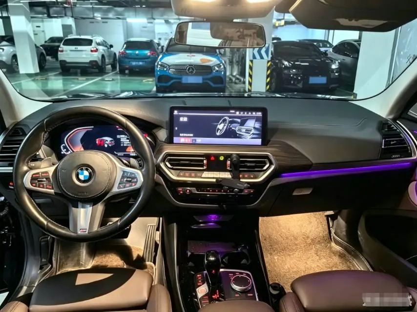 BMW 2023 X3 xDrive30i 2.0T Leading M Obsidian Night Suit Automatic Gear 4