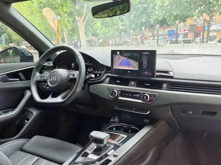 Audi 2023 A4L 2.0TFSI 40TFSI Deluxe Dynamic Automatic 4