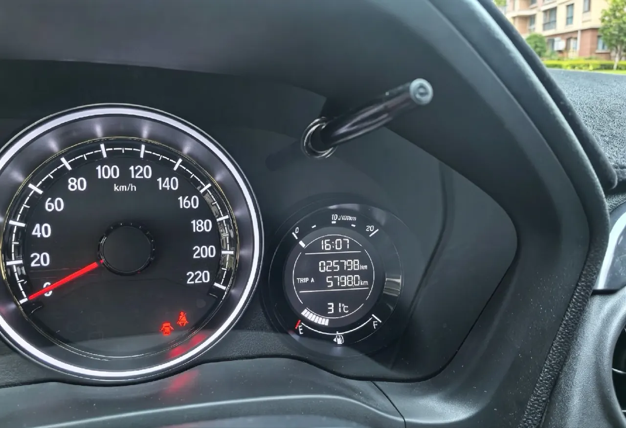 Honda 2021 XR-V 1.5 Stepless Comfort Edition Automatic Gear 6