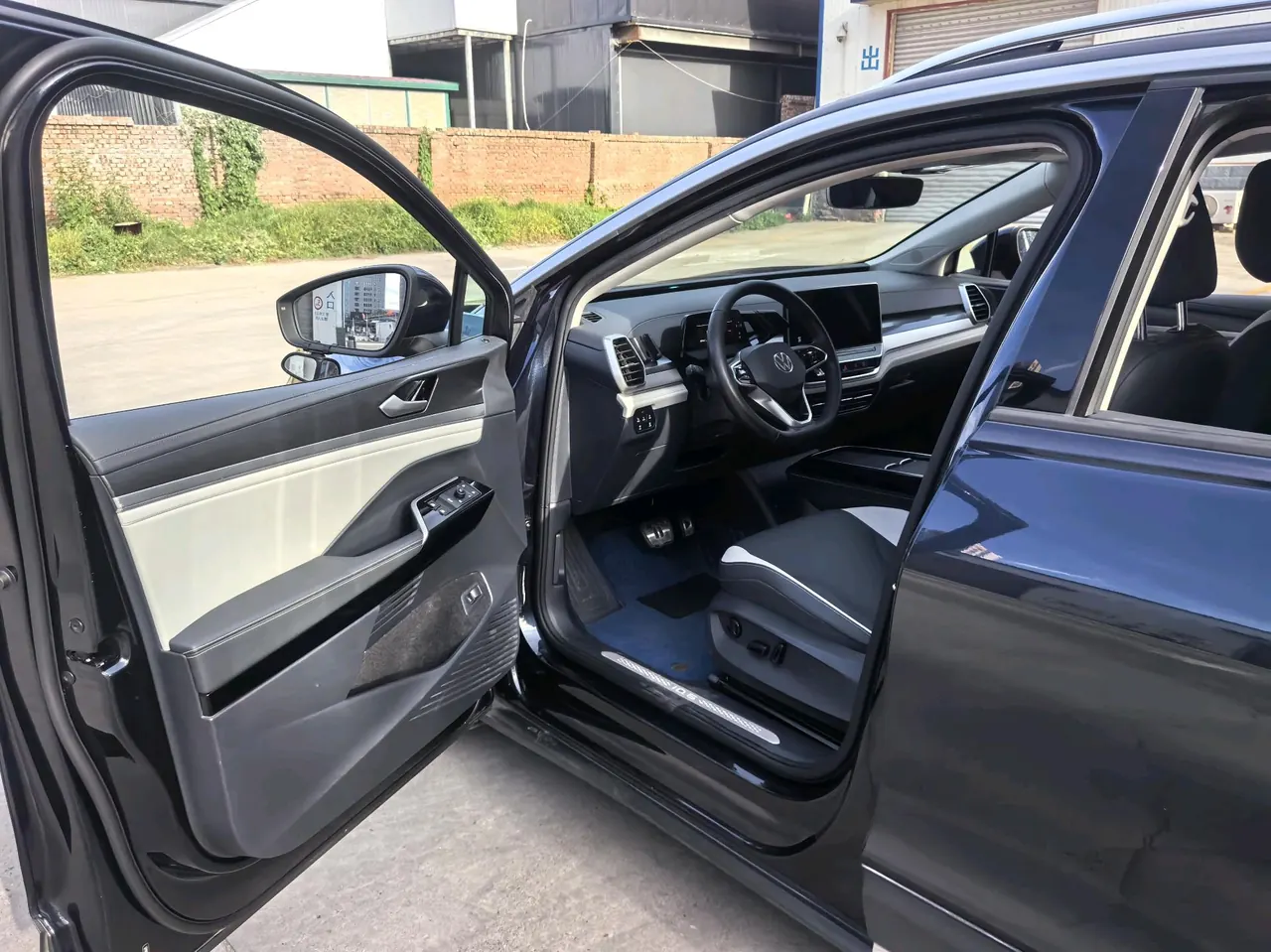 Volkswagen 2021 ID. 6 CROZZ Long Endurance PRO Edition Automatic Transmission 3