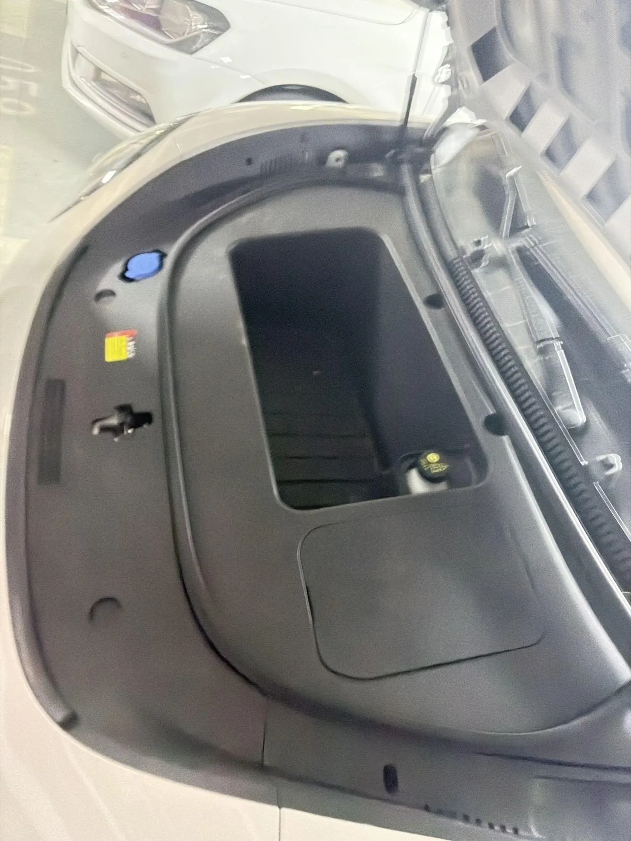 WuLing 2026 Plantronics Pro 330km Flagship Automatic 3