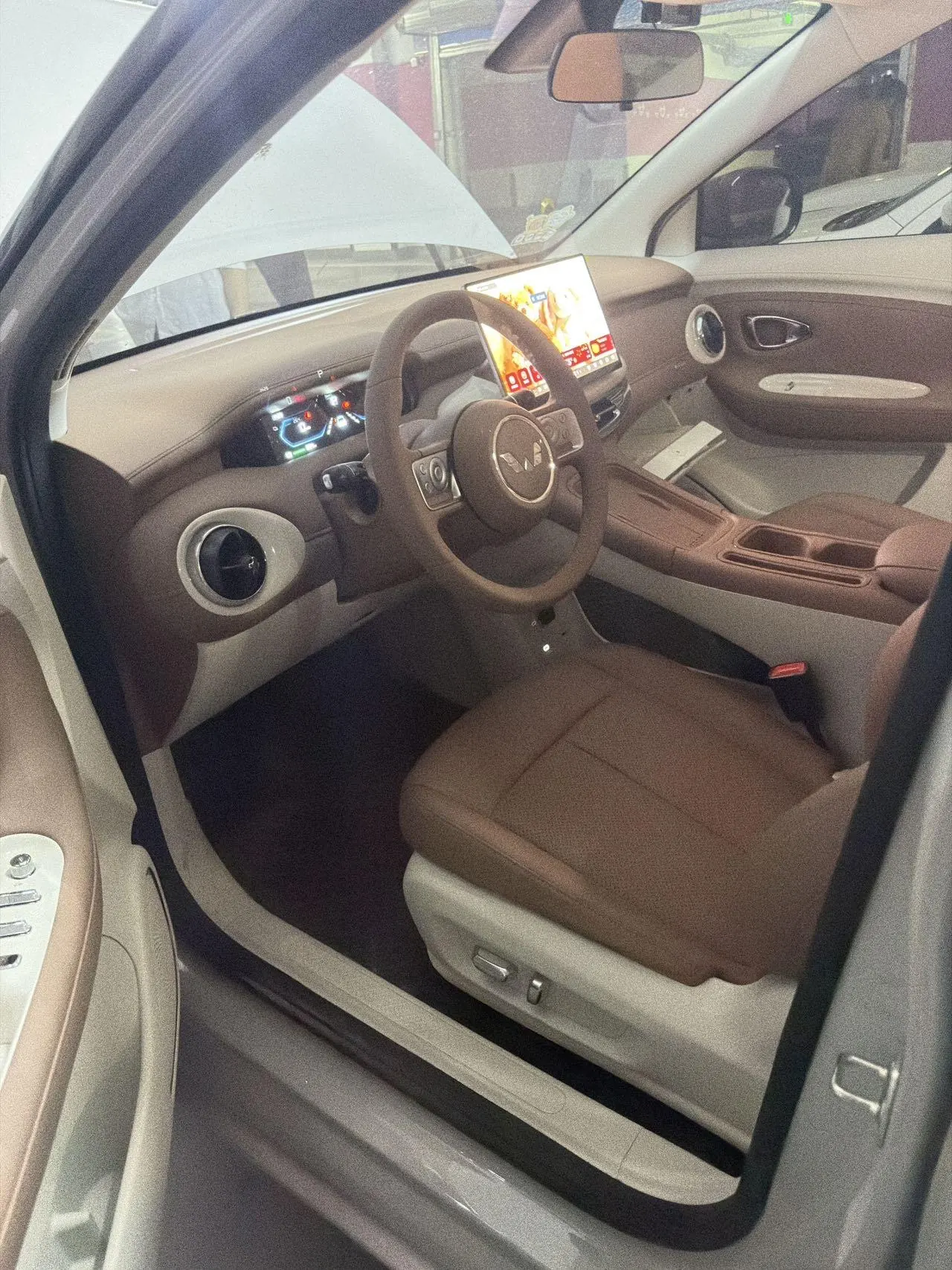 WuLing 2026 Plantronics Pro 330km Flagship Automatic 5