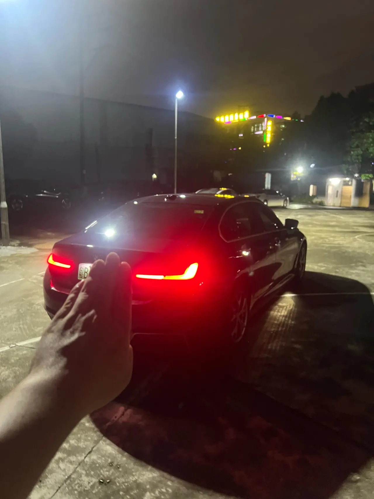 BMW 2026 i3 eDrive 35 L automatic gear 2