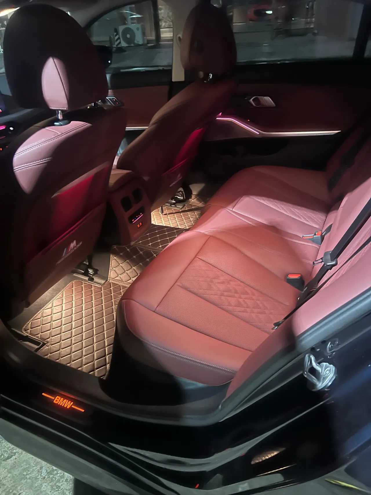 BMW 2026 i3 eDrive 35 L automatic gear 4