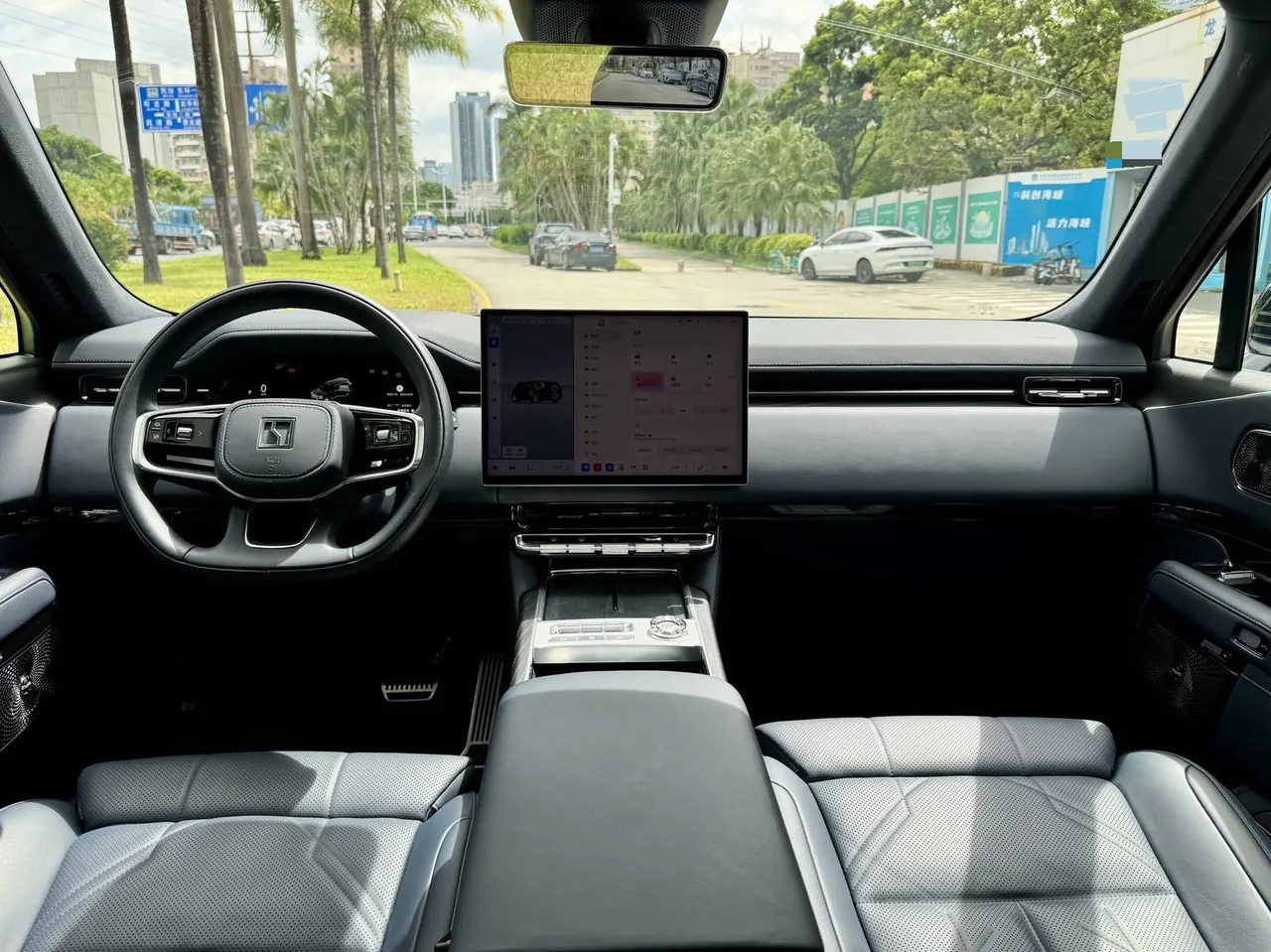 Zeekr 2025 Zeekr 9X 2.0T Ultra 55kWh automatic gear 14