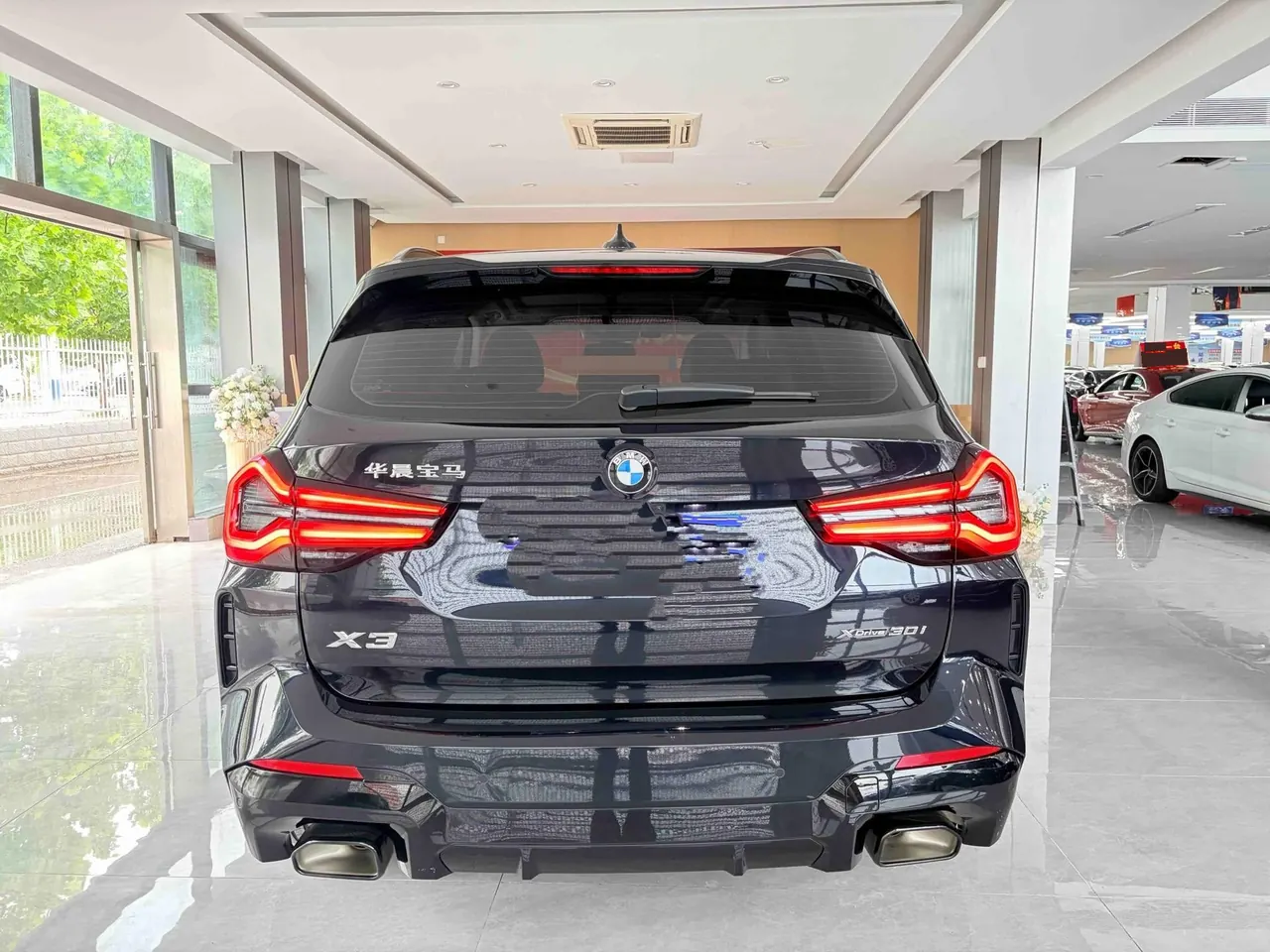 BMW 2023 X3 xDrive30i 2.0T Leading M Obsidian Night Suit Automatic Gear 4