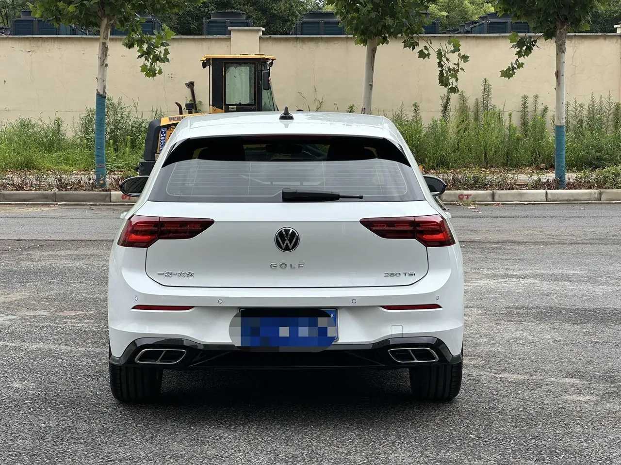 Volkswagen 2023 Golf 8 R-Line 1.4TSI 280TSI Lite Automatic 8