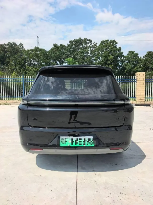 Li 2023 L8 Pro automatic gear 5