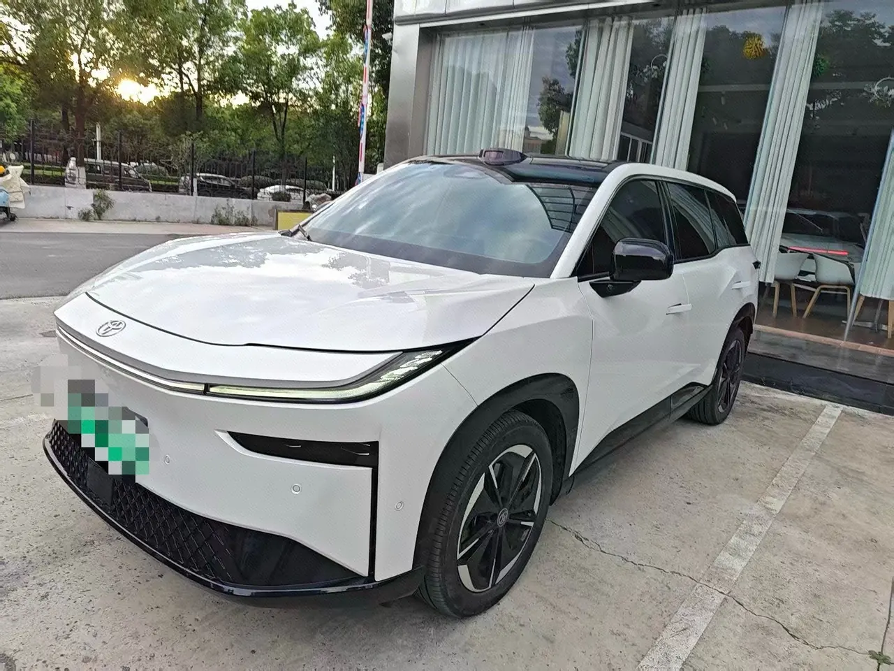 打开图片灯箱:Toyota 2025 BZ3X 520 Pro Advanced Intelligent Driving Version Automatic Transmission