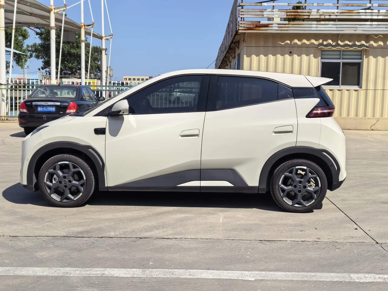 BYD 2025 Seagull Smart Driving Edition 305km Free Edition Automatic Gear 3