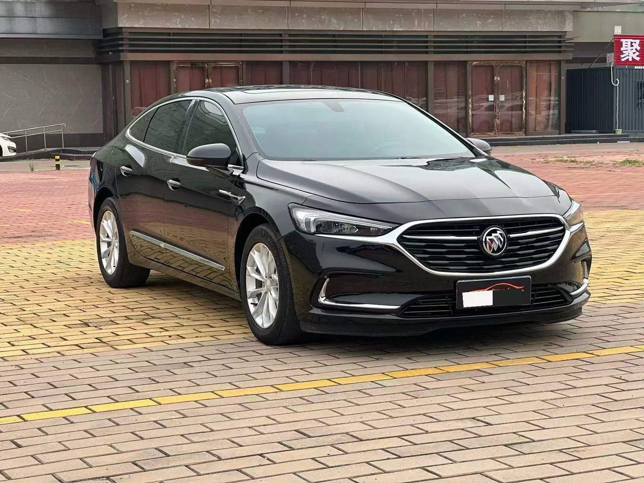 Buick 2021 LaCrosse 1.5T 552T Luxury Automatic Gear 2