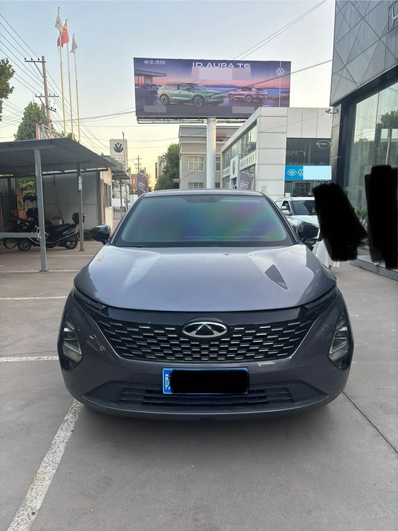 Chery 2025 Ruihu 5x 1.5T Stepless High Energy Edition Deluxe Automatic Gear 2