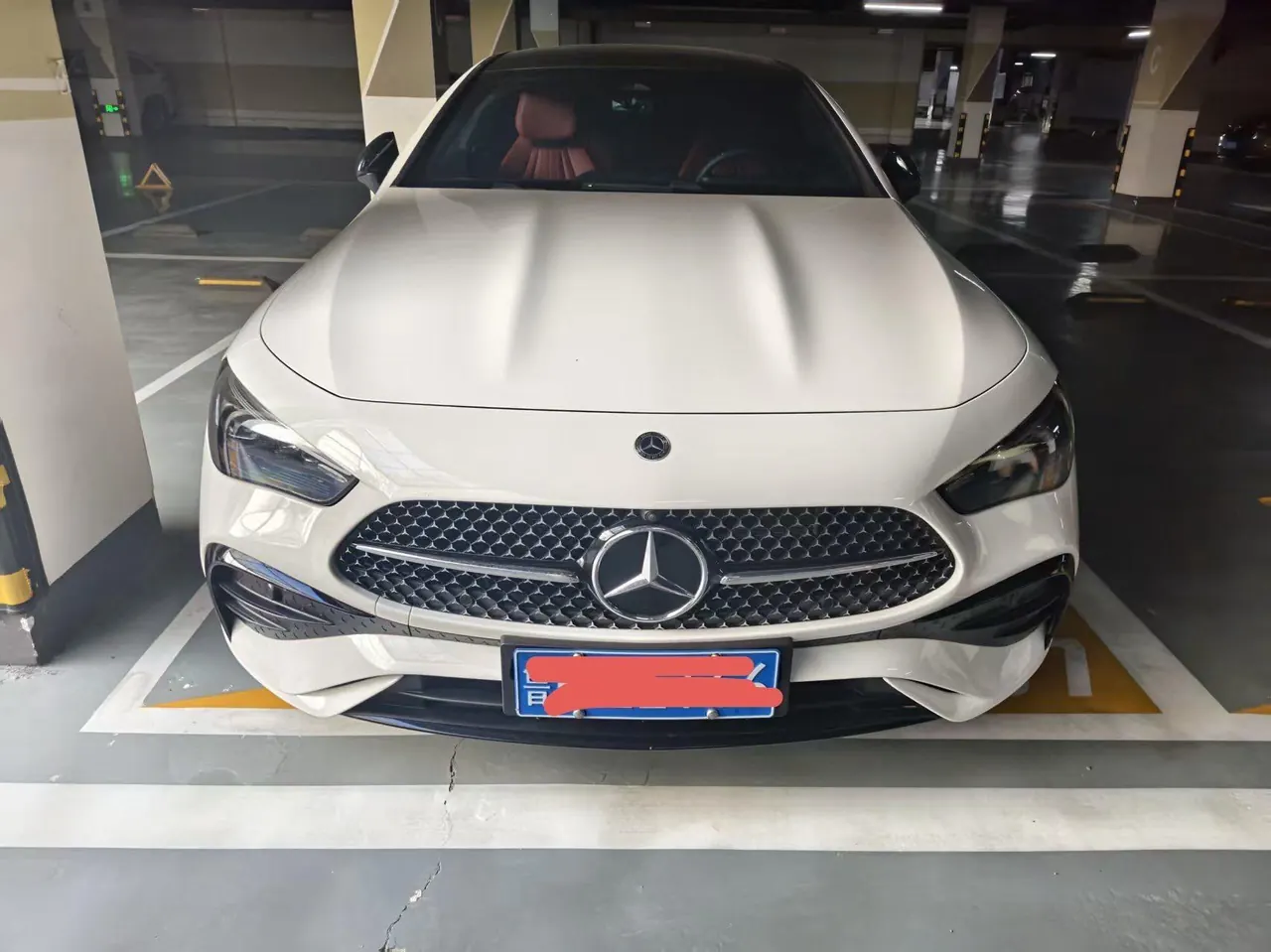Mercedes Benz CLE (Imported) 2025 CLE 300 4MATIC Coupe 48V 2.0T Luxury Automatic Gear 2