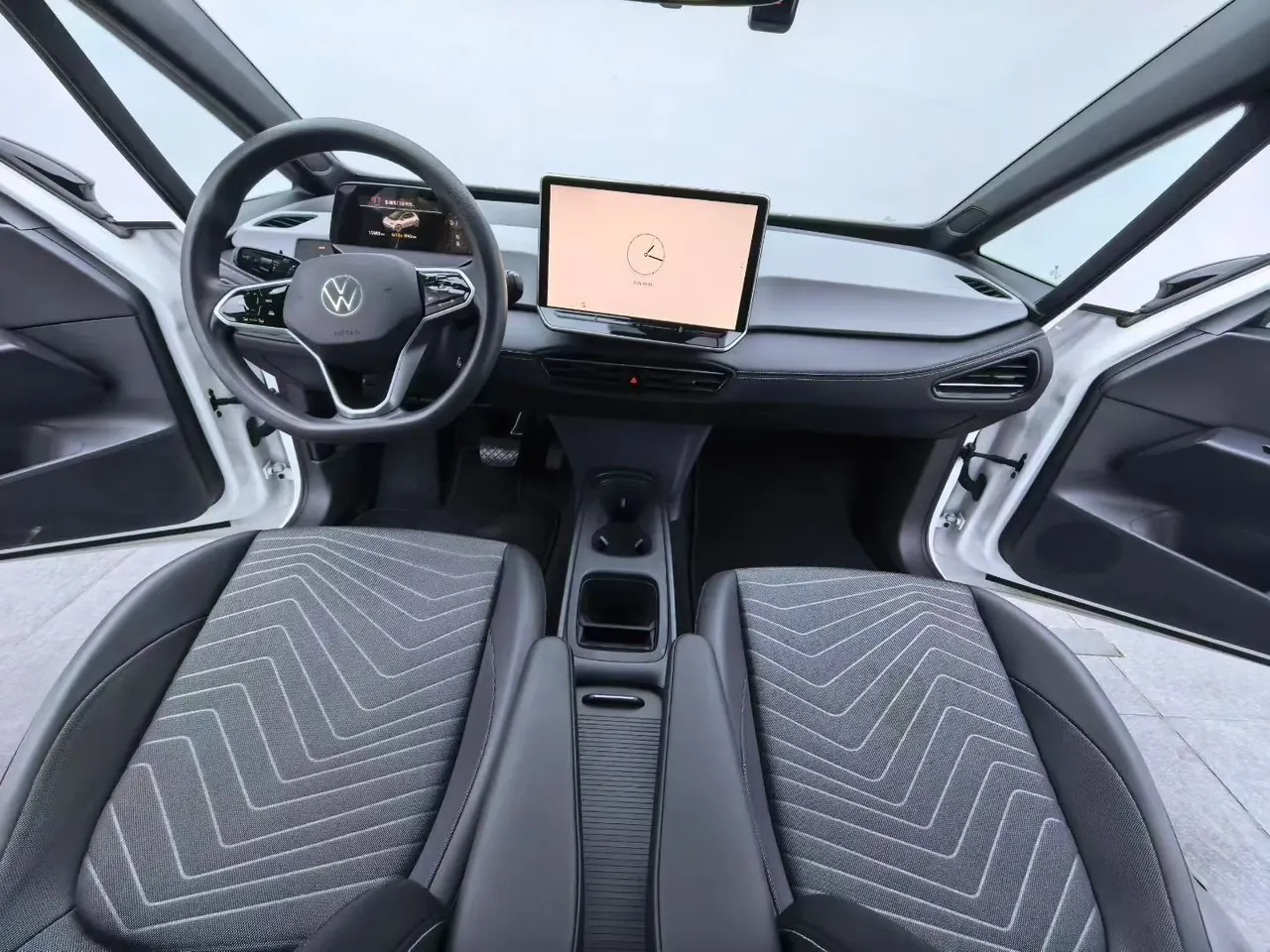 Volkswagen 2025 ID. 3 smart pure intelligent enjoy version of automatic transmission 4