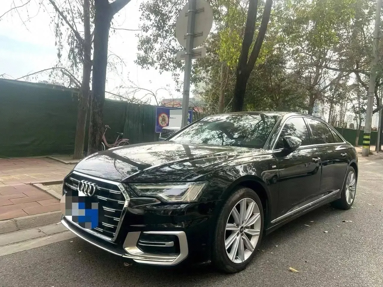 Open image lightbox: Audi 2023 A6L 2.0TFSI 45TFSI Selected Dynamic Automatic