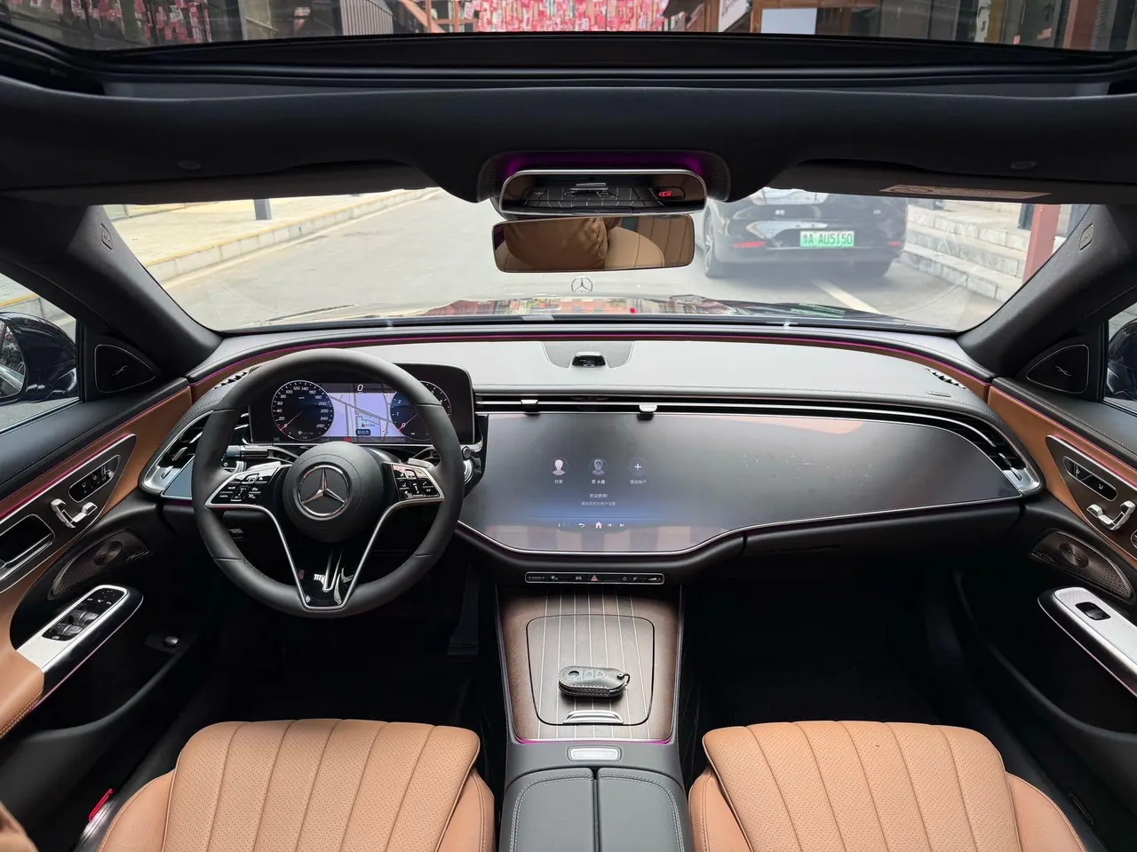 Mercedes Benz E-Class 2026 model E 300 L 48V 2.0T Luxury Edition Automatic 3