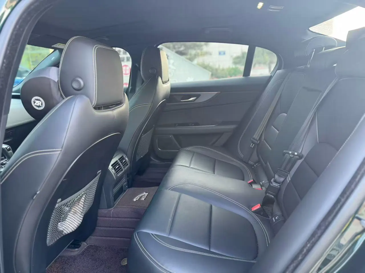 Jaguar 2023 XEL 2.0T 250PS R-DYNAMIC S Enterprising Sports Edition Automatic Gear 8