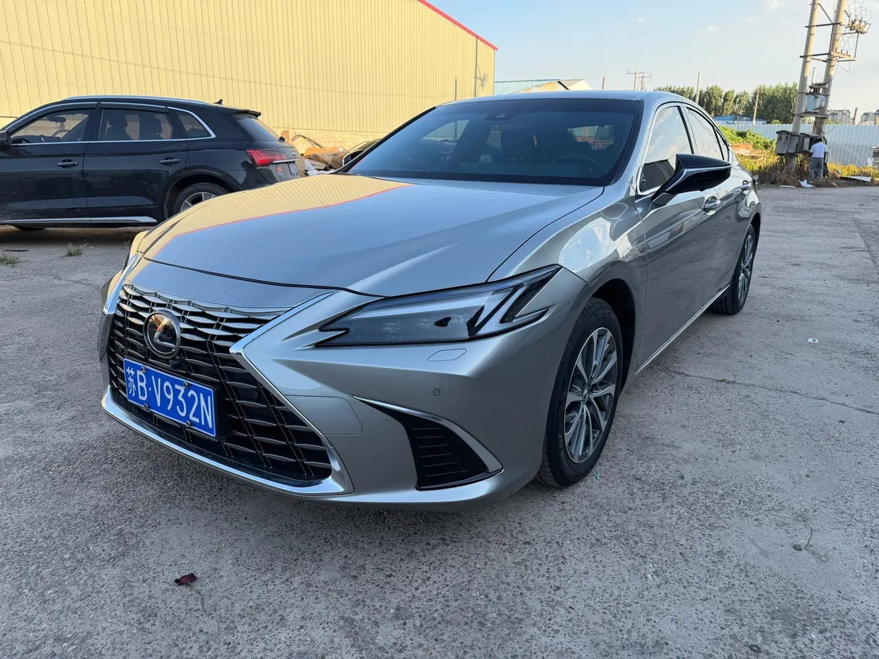 Open image lightbox: Lexus ES (Imported) 2025 ES200 2.0 Stepless Edition Automatic Gear