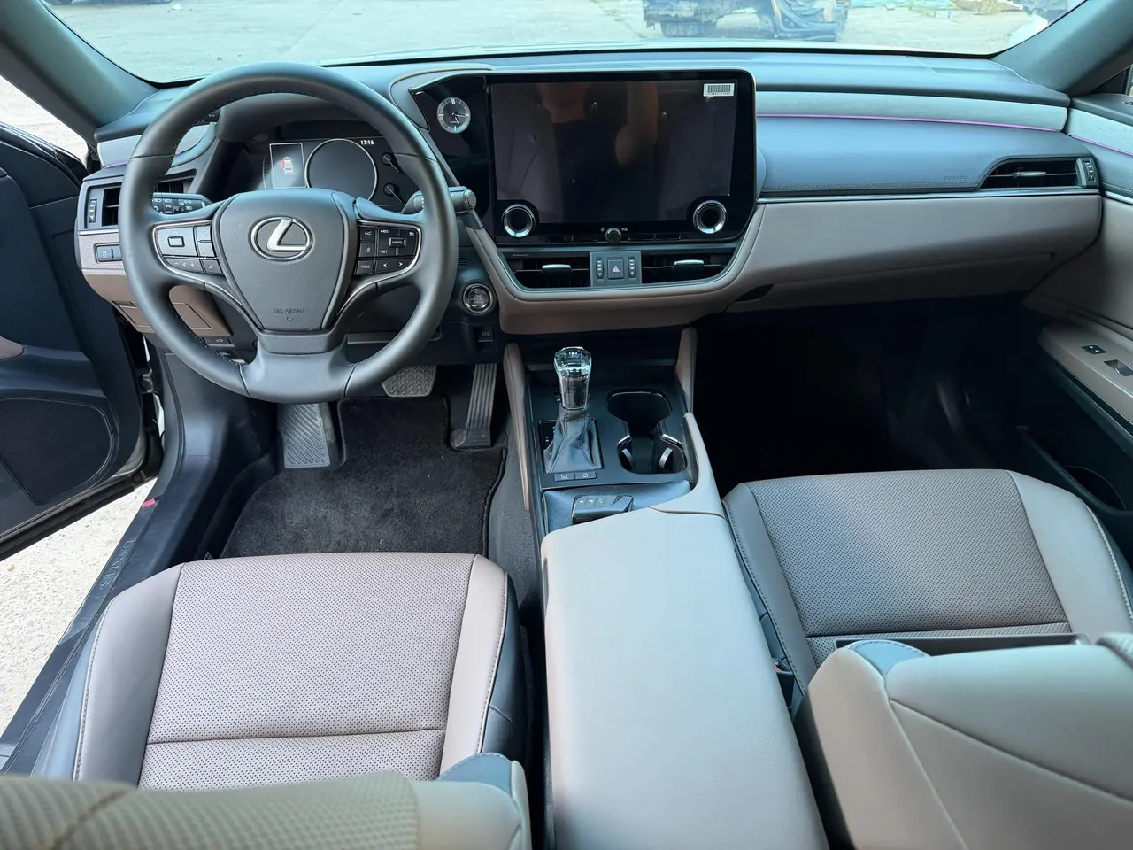 Lexus ES (Imported) 2025 ES200 2.0 Stepless Edition Automatic Gear 6